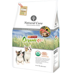 네츄럴코어 - 고양이 유기농 95% 멀티프로틴 5.6kg + 뿌링 1개 + 사료샘플 4개 덤