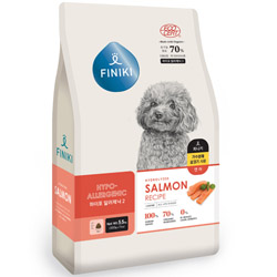 피니키 - 70% 유기농 가수분해 연어 5.5kg + 셰프의 선택 치즈 60g